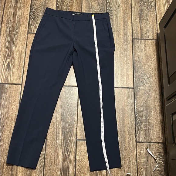 Women’s Banana Republic AveryNavy Pants - Picture 8 of 11